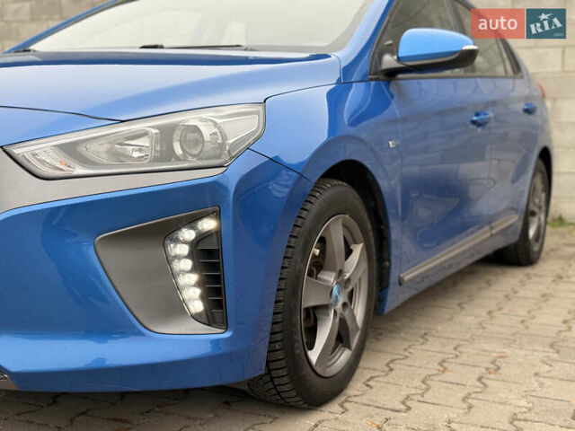 Синій Хендай Ioniq, об'ємом двигуна 0 л та пробігом 135 тис. км за 11500 $, фото 7 на Automoto.ua