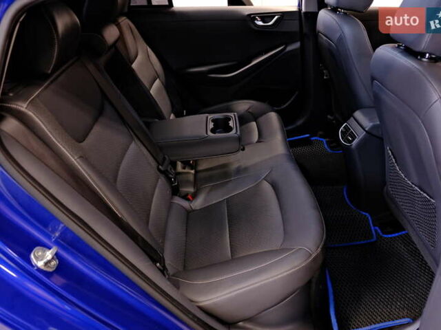 Синий Хендай Ioniq, объемом двигателя 1.58 л и пробегом 93 тыс. км за 11900 $, фото 37 на Automoto.ua