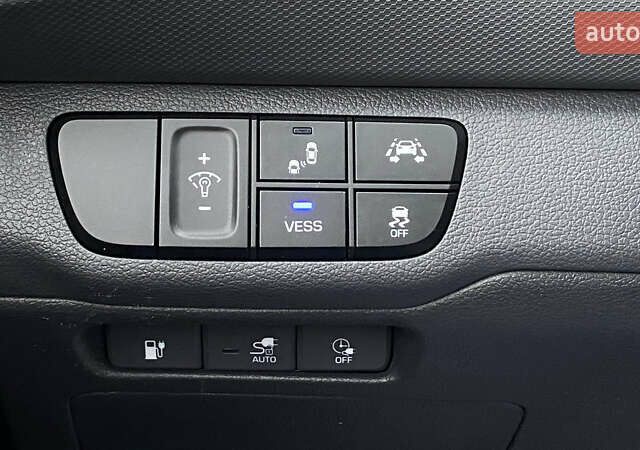 Синій Хендай Ioniq, об'ємом двигуна 0 л та пробігом 159 тис. км за 12800 $, фото 40 на Automoto.ua