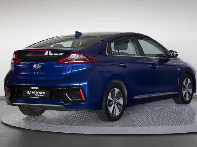 Синій Хендай Ioniq, об'ємом двигуна 0 л та пробігом 32 тис. км за 13500 $, фото 2 на Automoto.ua