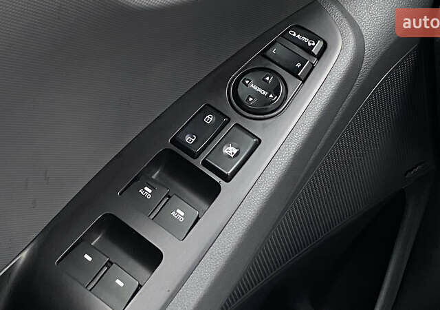 Синій Хендай Ioniq, об'ємом двигуна 0 л та пробігом 159 тис. км за 12800 $, фото 41 на Automoto.ua