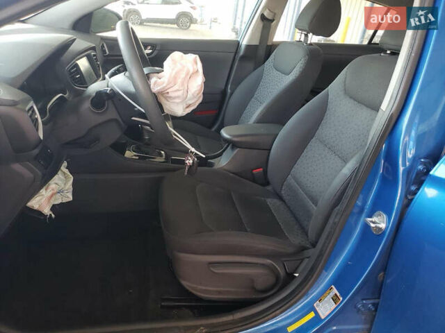 Синий Хендай Ioniq, объемом двигателя 1.58 л и пробегом 164 тыс. км за 8300 $, фото 4 на Automoto.ua