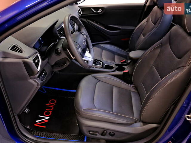 Синий Хендай Ioniq, объемом двигателя 1.58 л и пробегом 93 тыс. км за 11900 $, фото 29 на Automoto.ua