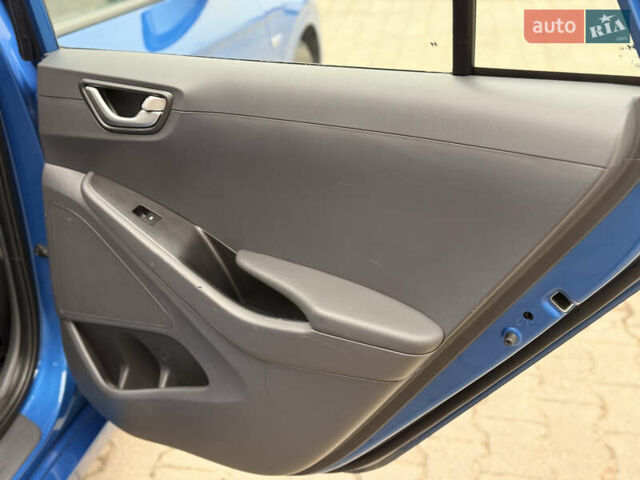 Синій Хендай Ioniq, об'ємом двигуна 0 л та пробігом 135 тис. км за 11500 $, фото 15 на Automoto.ua