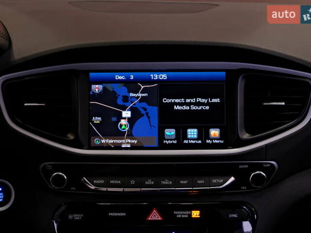 Синий Хендай Ioniq, объемом двигателя 1.58 л и пробегом 93 тыс. км за 11900 $, фото 26 на Automoto.ua