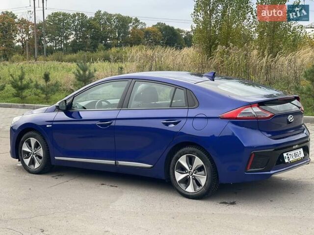 Синий Хендай Ioniq, объемом двигателя 0 л и пробегом 158 тыс. км за 12300 $, фото 3 на Automoto.ua