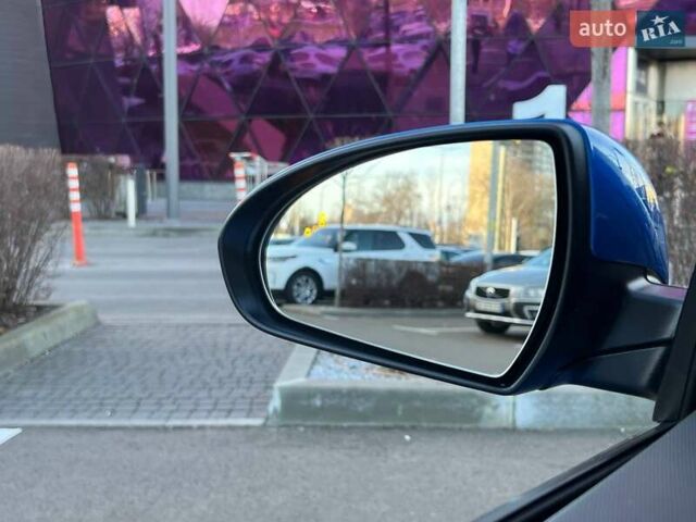 Синій Хендай Ioniq, об'ємом двигуна 0 л та пробігом 151 тис. км за 11490 $, фото 9 на Automoto.ua