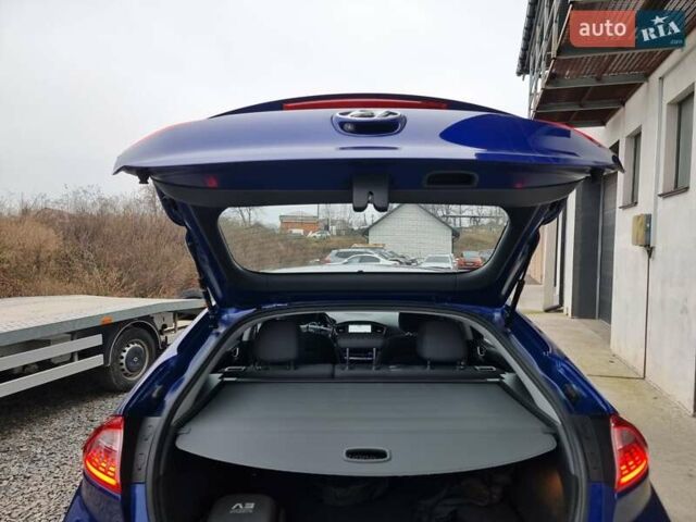 Синий Хендай Ioniq, объемом двигателя 0 л и пробегом 138 тыс. км за 12600 $, фото 16 на Automoto.ua