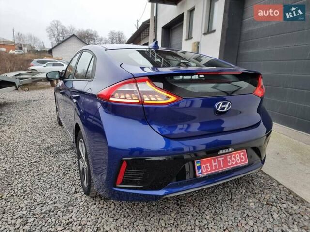 Синий Хендай Ioniq, объемом двигателя 0 л и пробегом 138 тыс. км за 12600 $, фото 9 на Automoto.ua