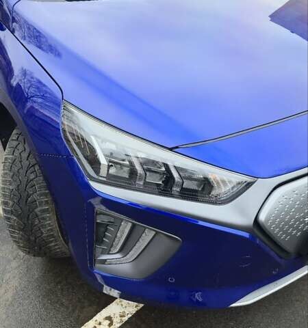 Синий Хендай Ioniq, объемом двигателя 0 л и пробегом 66 тыс. км за 17800 $, фото 6 на Automoto.ua