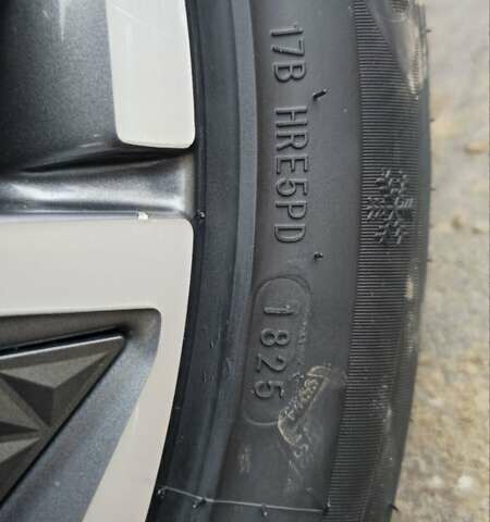 Синий Хендай Ioniq, объемом двигателя 0 л и пробегом 66 тыс. км за 17800 $, фото 15 на Automoto.ua