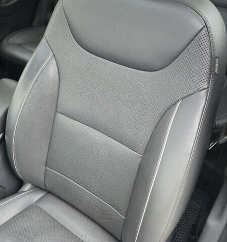 Синий Хендай Ioniq, объемом двигателя 0 л и пробегом 66 тыс. км за 17800 $, фото 47 на Automoto.ua