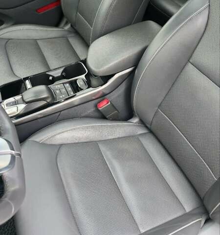 Синий Хендай Ioniq, объемом двигателя 0 л и пробегом 66 тыс. км за 17800 $, фото 46 на Automoto.ua