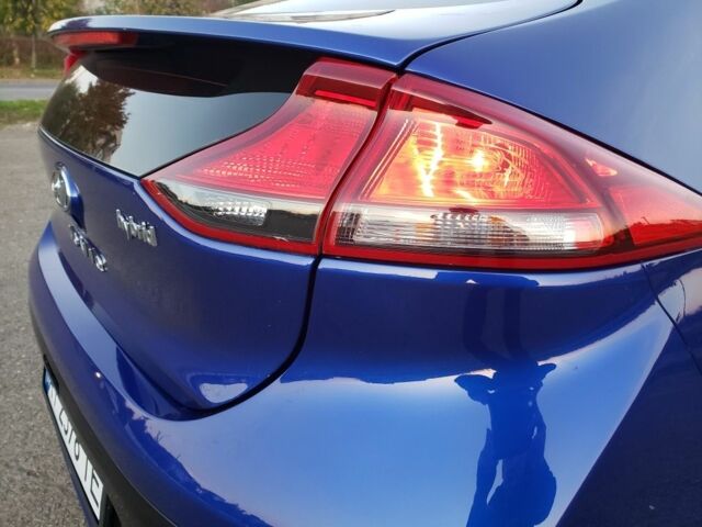 Синій Хендай Ioniq, об'ємом двигуна 1.6 л та пробігом 73 тис. км за 17800 $, фото 23 на Automoto.ua