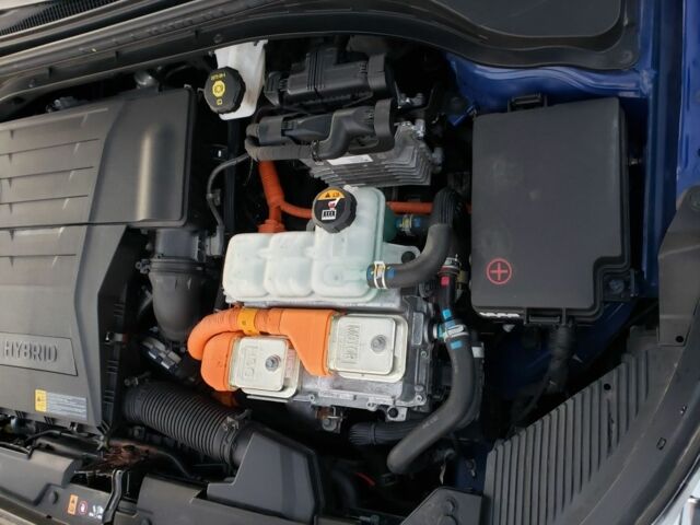 Синій Хендай Ioniq, об'ємом двигуна 1.6 л та пробігом 73 тис. км за 17800 $, фото 21 на Automoto.ua