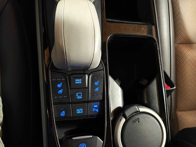 Синий Хендай Ioniq, объемом двигателя 0 л и пробегом 91 тыс. км за 16000 $, фото 12 на Automoto.ua