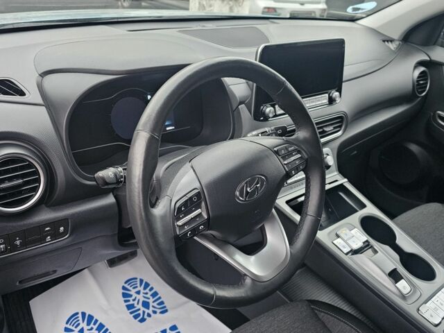 Синій Хендай Ioniq, об'ємом двигуна 0 л та пробігом 95 тис. км за 16800 $, фото 5 на Automoto.ua