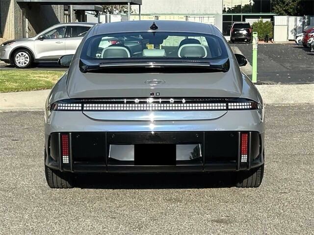 Синий Хендай Ioniq, объемом двигателя 0 л и пробегом 6 тыс. км за 18000 $, фото 5 на Automoto.ua