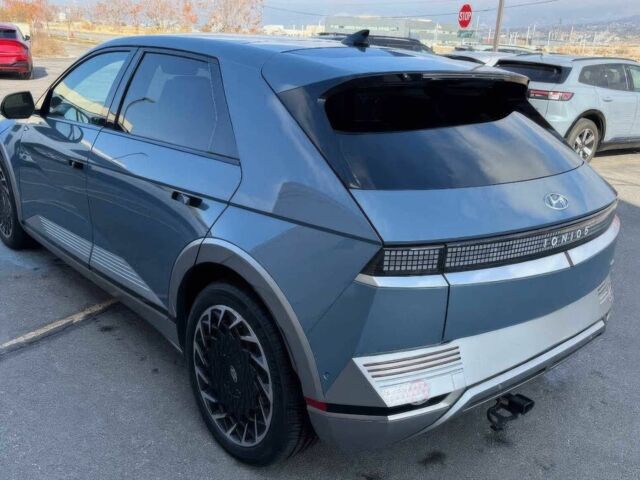 Синий Хендай Ioniq, объемом двигателя 0 л и пробегом 10 тыс. км за 12500 $, фото 3 на Automoto.ua