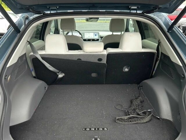 Синий Хендай Ioniq, объемом двигателя 0 л и пробегом 13 тыс. км за 14000 $, фото 6 на Automoto.ua