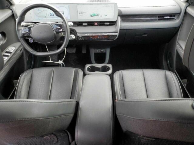 Синий Хендай Ioniq, объемом двигателя 0 л и пробегом 80 тыс. км за 19900 $, фото 6 на Automoto.ua