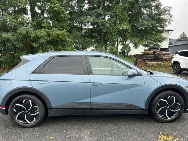 Синий Хендай Ioniq, объемом двигателя 0 л и пробегом 13 тыс. км за 14000 $, фото 5 на Automoto.ua