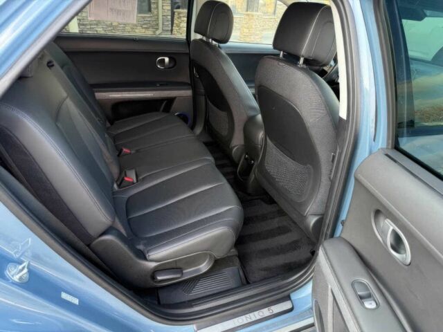 Синий Хендай Ioniq, объемом двигателя 0 л и пробегом 10 тыс. км за 12500 $, фото 10 на Automoto.ua