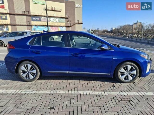 Синій Хендай Ioniq, об'ємом двигуна 1.58 л та пробігом 83 тис. км за 16200 $, фото 19 на Automoto.ua