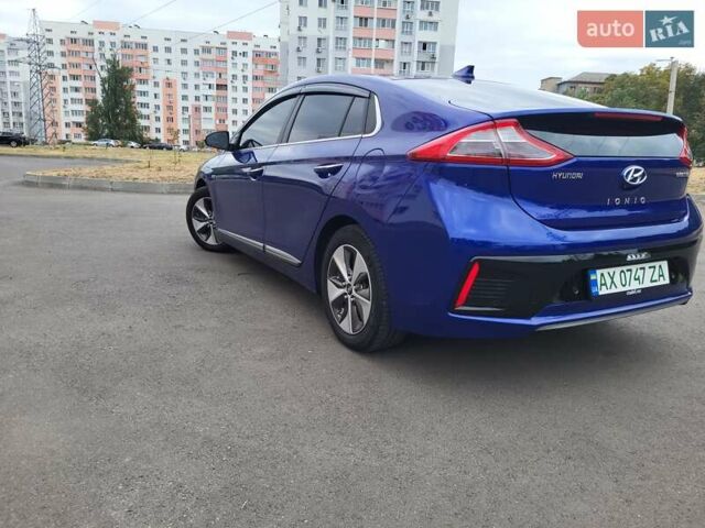 Синий Хендай Ioniq, объемом двигателя 0 л и пробегом 59 тыс. км за 14900 $, фото 6 на Automoto.ua