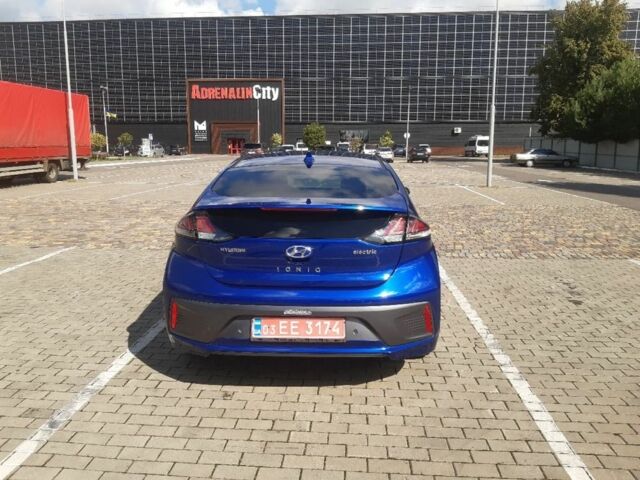 Синий Хендай Ioniq, объемом двигателя 0 л и пробегом 97 тыс. км за 289 $, фото 4 на Automoto.ua