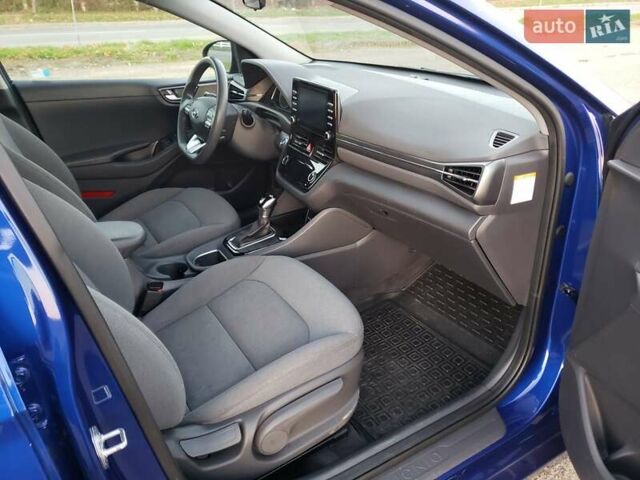Синий Хендай Ioniq, объемом двигателя 1.6 л и пробегом 86 тыс. км за 16800 $, фото 11 на Automoto.ua