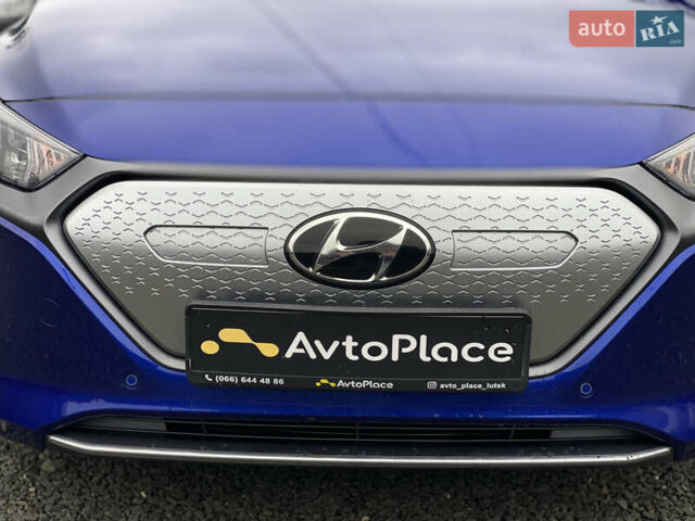 Хендай Ioniq 2020 в Луцке на Automoto.ua Синий Хендай Ioniq, объемом двигателя 0 л и пробегом 101 тыс. км за 16500 $, фото 14 на Automoto.ua