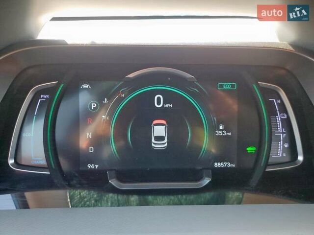 Синий Хендай Ioniq, объемом двигателя 1.58 л и пробегом 145 тыс. км за 3000 $, фото 8 на Automoto.ua