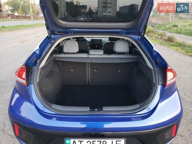 Синий Хендай Ioniq, объемом двигателя 1.6 л и пробегом 86 тыс. км за 16800 $, фото 8 на Automoto.ua