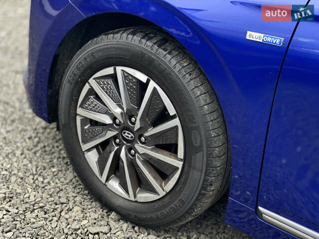 Хендай Ioniq 2020 в Луцке на Automoto.ua Синий Хендай Ioniq, объемом двигателя 0 л и пробегом 101 тыс. км за 16500 $, фото 21 на Automoto.ua
