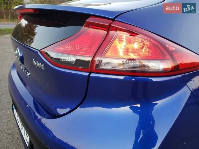 Синий Хендай Ioniq, объемом двигателя 1.6 л и пробегом 86 тыс. км за 16800 $, фото 18 на Automoto.ua