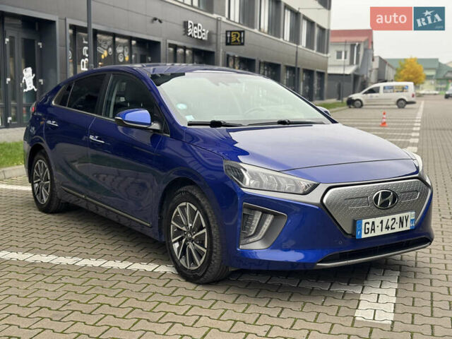 Синий Хендай Ioniq, объемом двигателя 0 л и пробегом 150 тыс. км за 15850 $, фото 14 на Automoto.ua