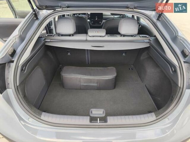 Синій Хендай Ioniq, об'ємом двигуна 0 л та пробігом 57 тис. км за 16600 $, фото 48 на Automoto.ua