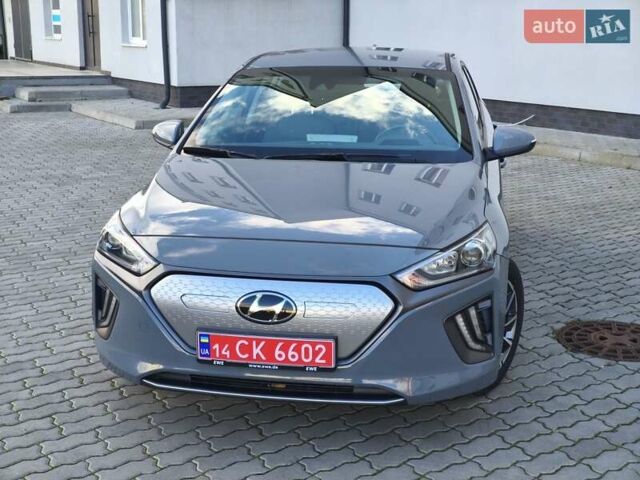Синій Хендай Ioniq, об'ємом двигуна 0 л та пробігом 57 тис. км за 16600 $, фото 71 на Automoto.ua