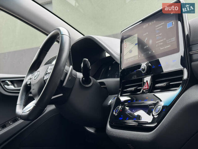 Синий Хендай Ioniq, объемом двигателя 0 л и пробегом 150 тыс. км за 15850 $, фото 33 на Automoto.ua