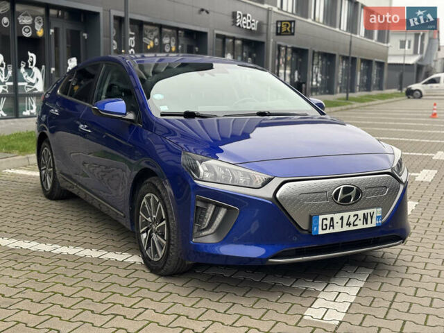 Синий Хендай Ioniq, объемом двигателя 0 л и пробегом 150 тыс. км за 15850 $, фото 8 на Automoto.ua
