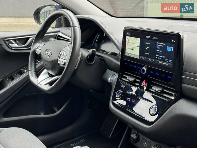 Синий Хендай Ioniq, объемом двигателя 0 л и пробегом 150 тыс. км за 15850 $, фото 32 на Automoto.ua