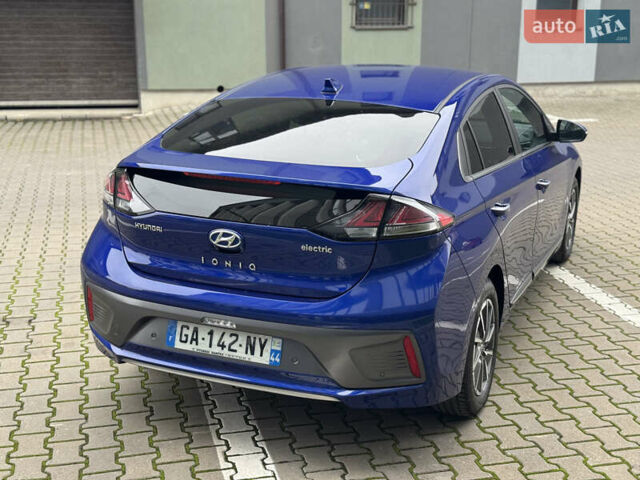 Синий Хендай Ioniq, объемом двигателя 0 л и пробегом 150 тыс. км за 15850 $, фото 26 на Automoto.ua