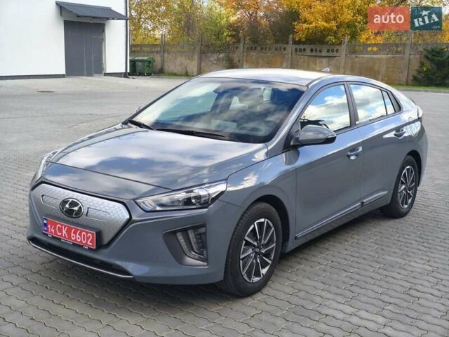 Синій Хендай Ioniq, об'ємом двигуна 0 л та пробігом 57 тис. км за 16600 $, фото 1 на Automoto.ua