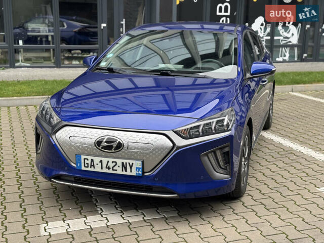 Синий Хендай Ioniq, объемом двигателя 0 л и пробегом 149 тыс. км за 15400 $, фото 5 на Automoto.ua