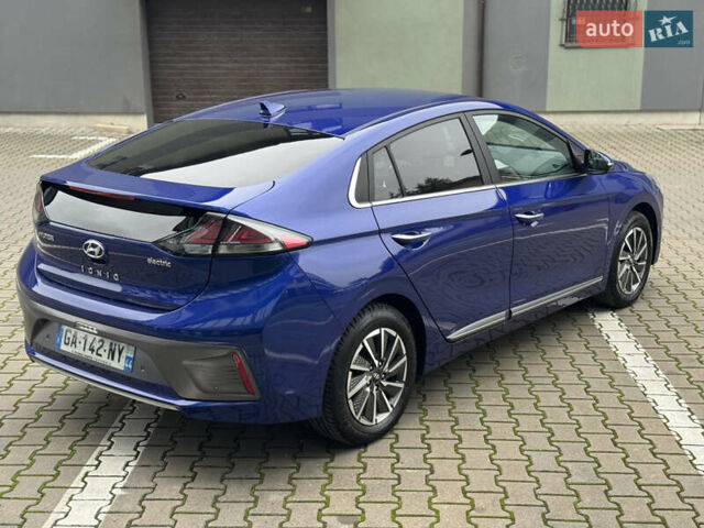 Синий Хендай Ioniq, объемом двигателя 0 л и пробегом 150 тыс. км за 15850 $, фото 22 на Automoto.ua