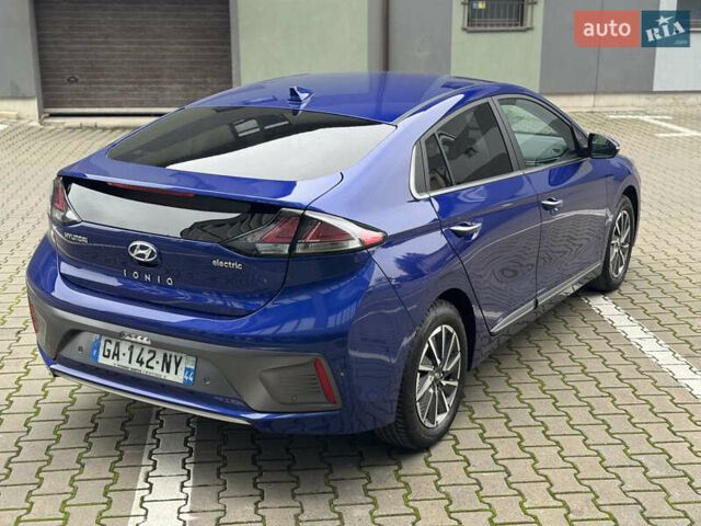 Синий Хендай Ioniq, объемом двигателя 0 л и пробегом 150 тыс. км за 15850 $, фото 23 на Automoto.ua
