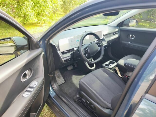 Зеленый Хендай Ioniq, объемом двигателя 0 л и пробегом 7 тыс. км за 26500 $, фото 6 на Automoto.ua