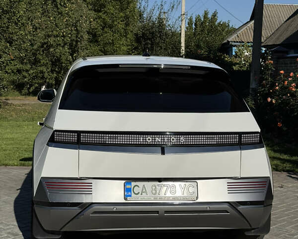 Белый Хендай Ioniq 5, объемом двигателя 0 л и пробегом 118 тыс. км за 26500 $, фото 10 на Automoto.ua