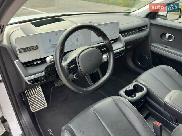 Білий Хендай Ioniq 5, об'ємом двигуна 0 л та пробігом 35 тис. км за 35399 $, фото 70 на Automoto.ua